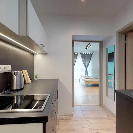 New By Nivy & Bus Station W Ac شقة