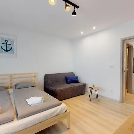 New By Nivy & Bus Station W Ac ブラチスラヴァ