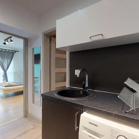 Apartman New By Nivy & Bus Station W Ac *