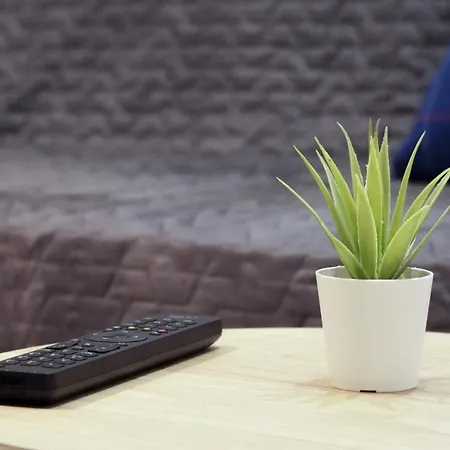 New By Nivy & Bus Station W Ac Appartement Bratislava